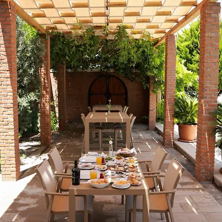 Hotel Akkizhan Karaagac (Balikesir)